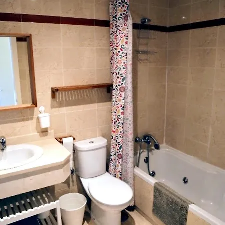 Calle Acebo Apartamento *